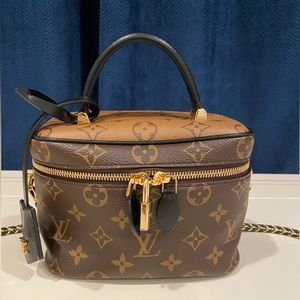 Louis Vuitton Vanity PM Bag Crossbody Purse Clutch Trunk